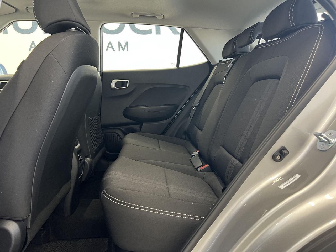 New 2026 Shimmering Silver Hyundai SEL image 25