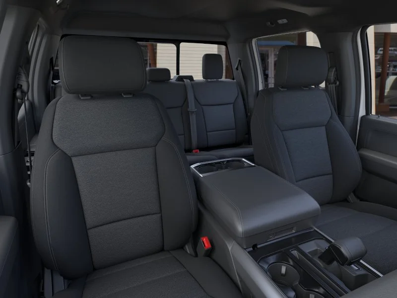 New 2026 Oxford White Ford XLT image 10