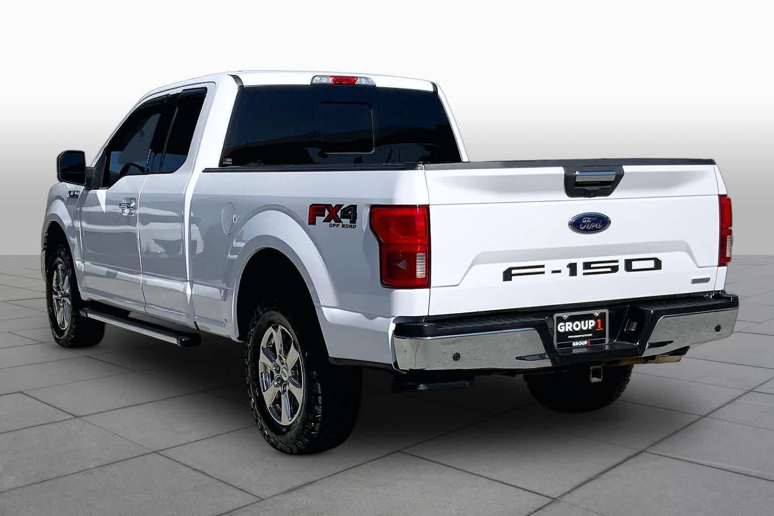 Used 2018 Oxford White Ford XLT image 11