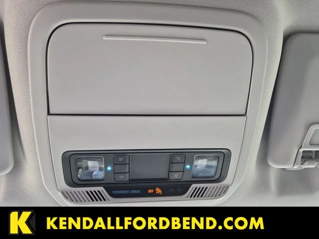Used 2023 White Ford Select image 19