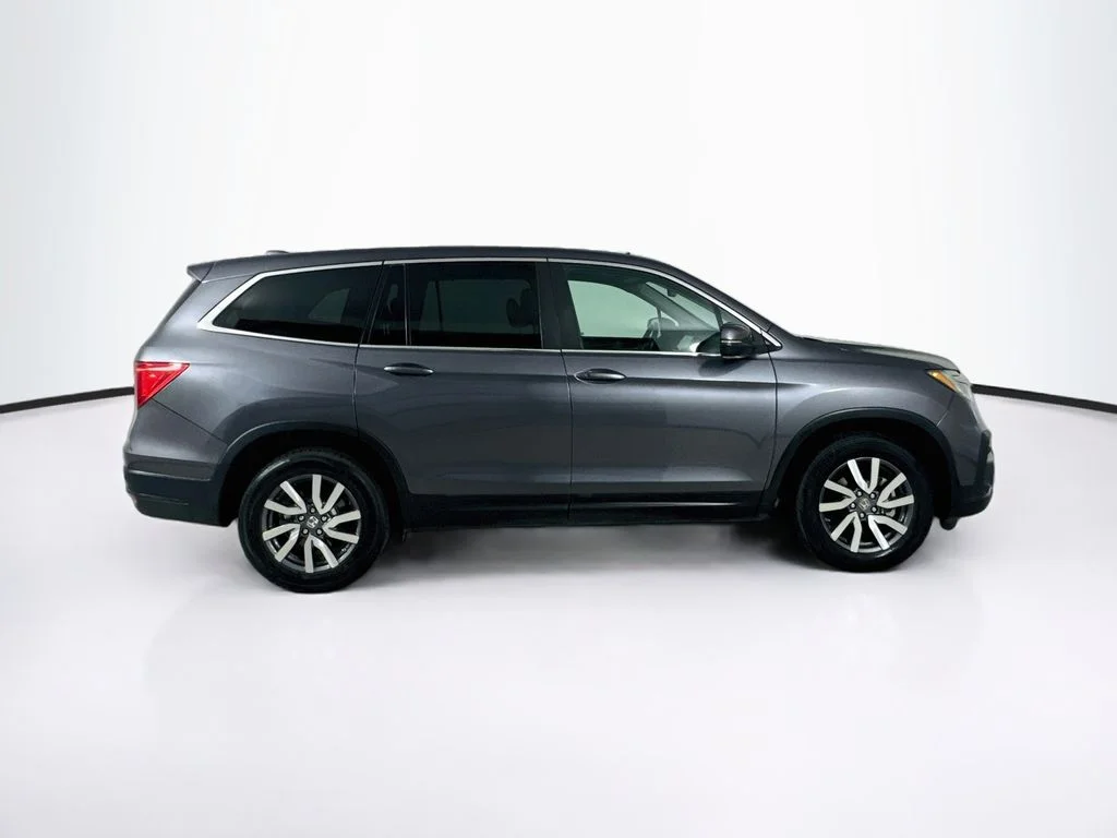 Certified Used 2019 Gray Honda EX-L image 9