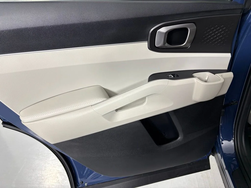 New 2026 Black Kia S image 37