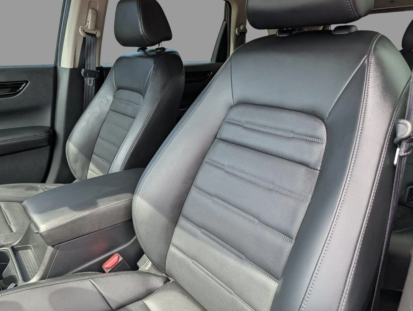 Used 2025 Meteorite Gray Metallic Honda EX-L image 12