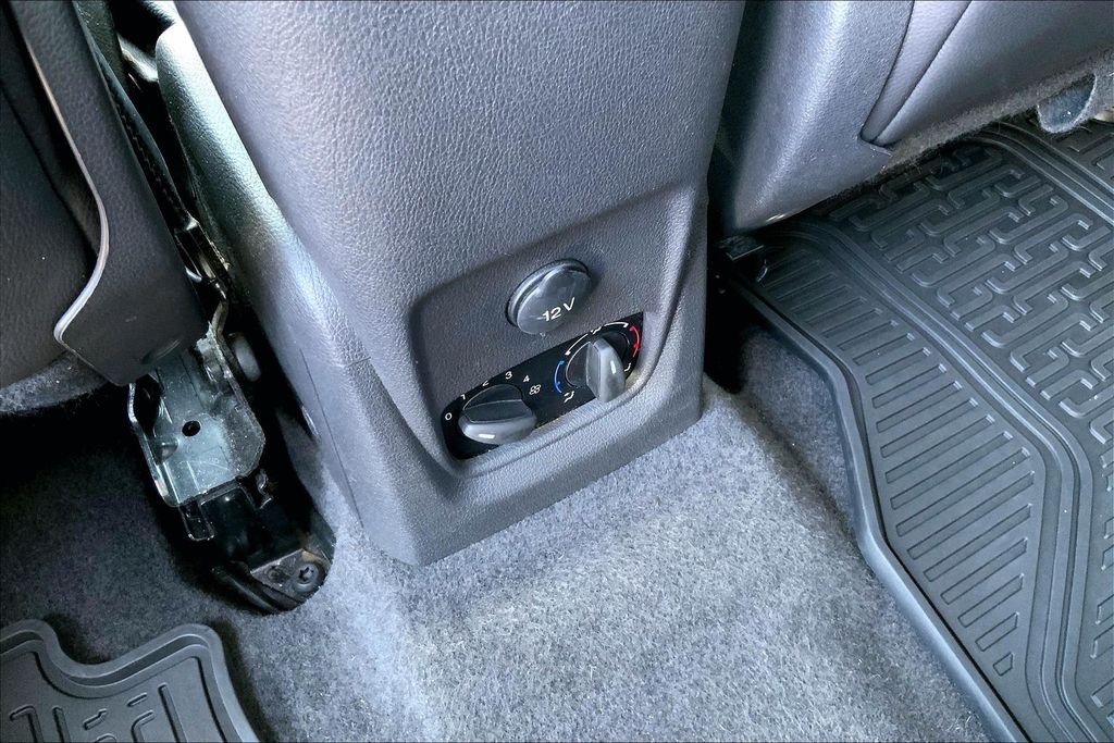 Used 2015 Black Ford Titanium image 10