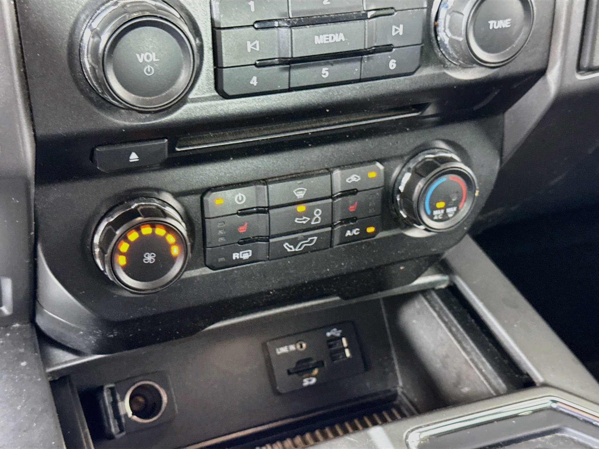 Used 2015 Race Red Ford XLT image 16