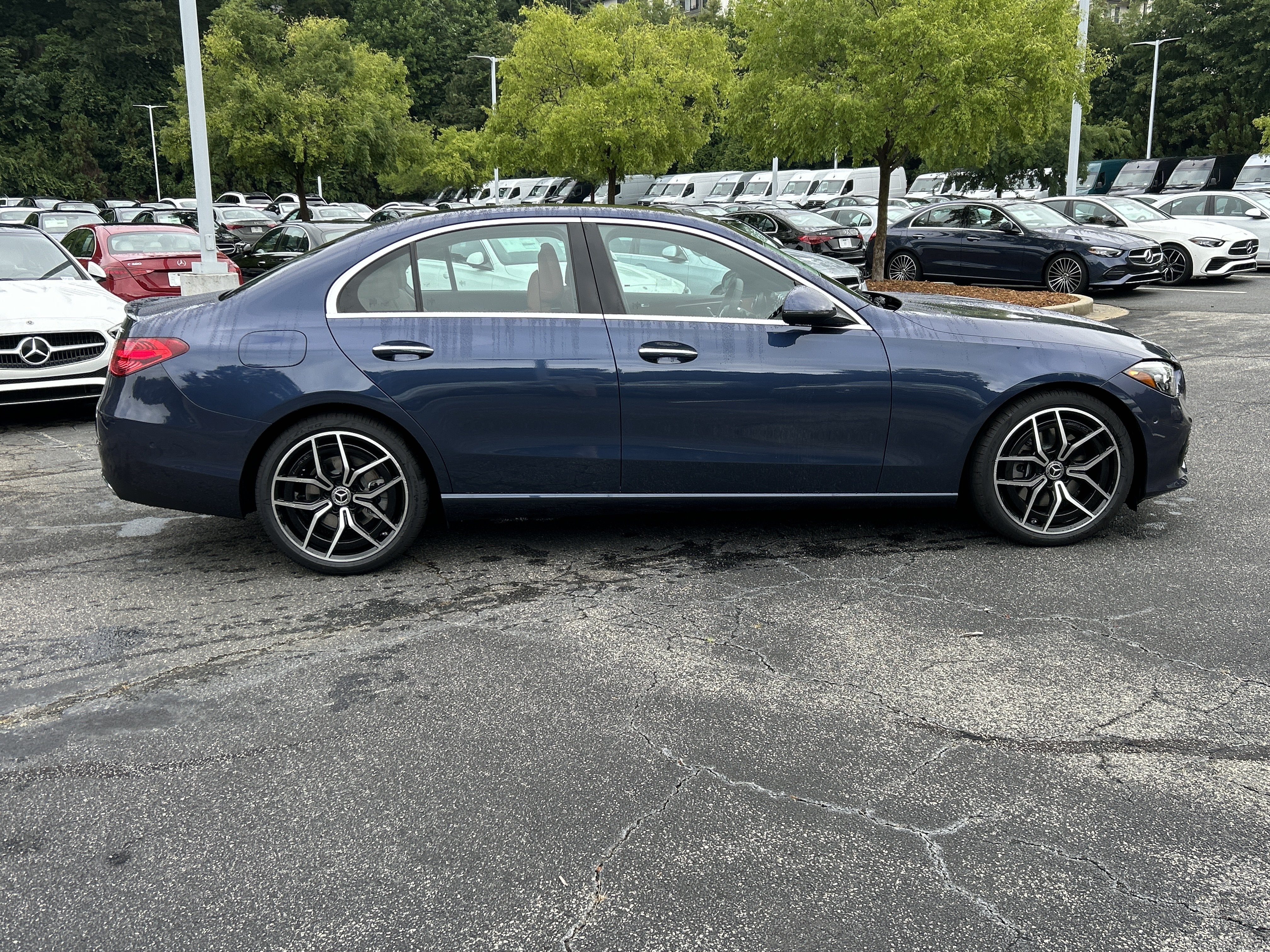 New 2026 Twilight Blue Metallic Mercedes-Benz C 300 4MATIC® Sedan image 5