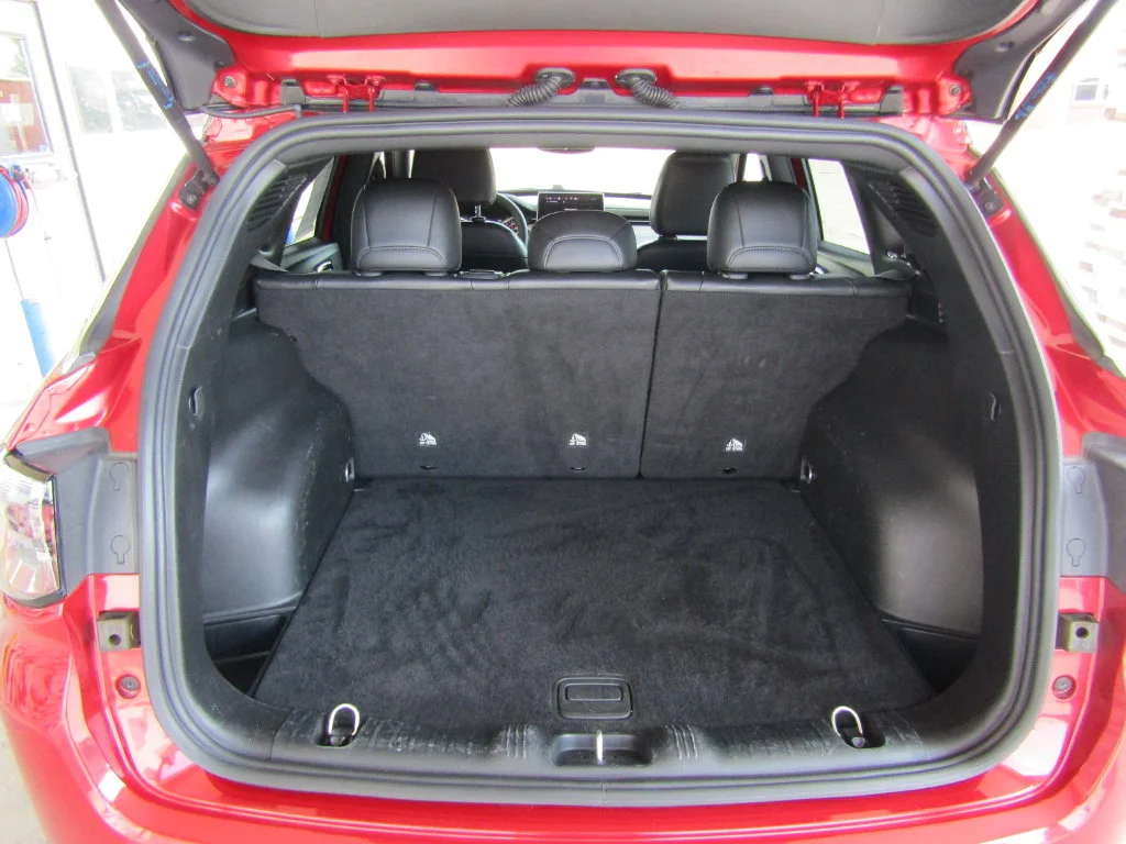 Used 2025 Red Jeep Limited image 32
