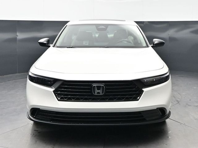 New 2026 Platinum White Pearl Honda SE image 2