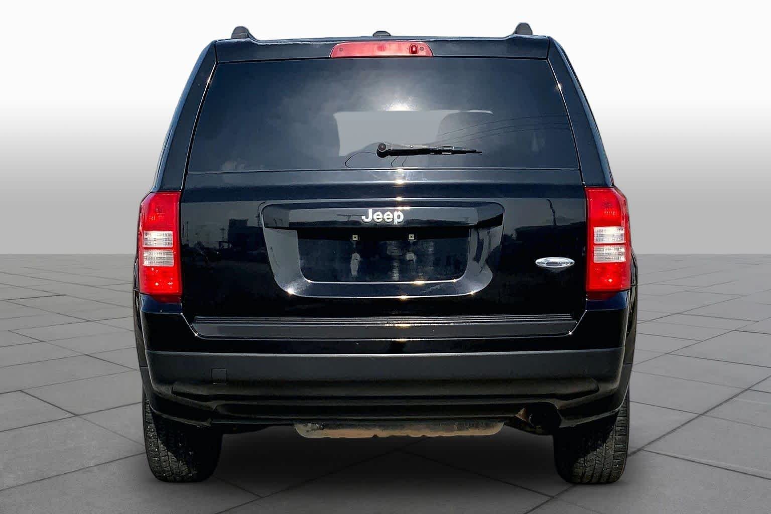 Pre-Owned 2012 Jeep Patriot Latitude