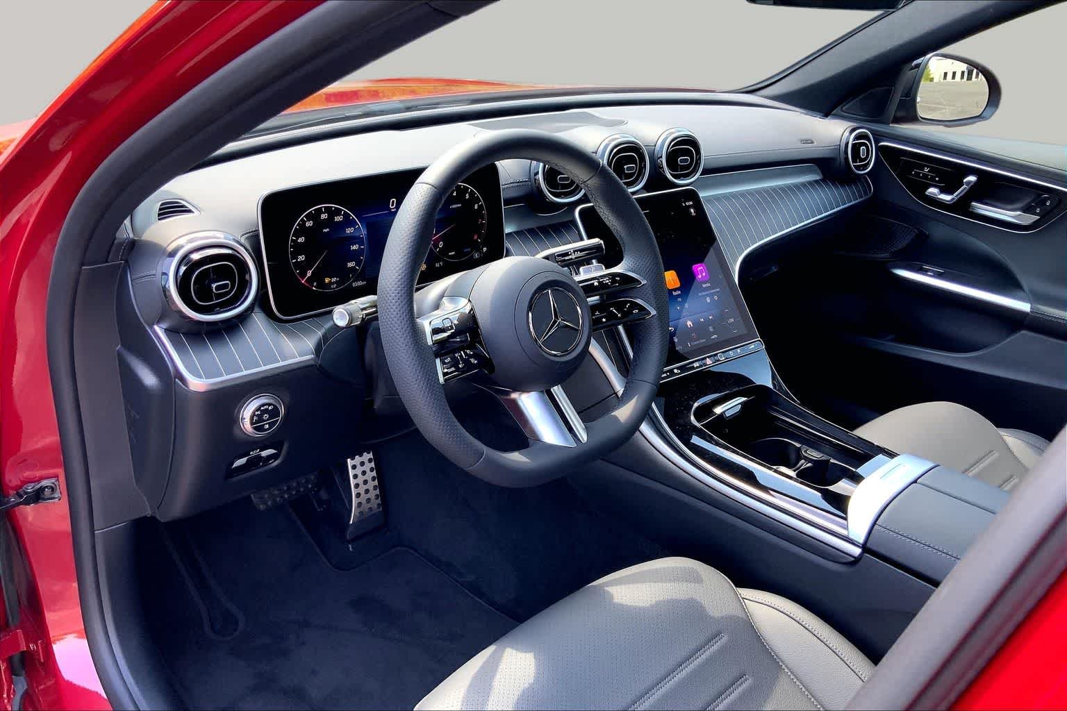 New 2025 MANUFAKTUR Patagonia Red Metallic Mercedes-Benz C 300 image 8