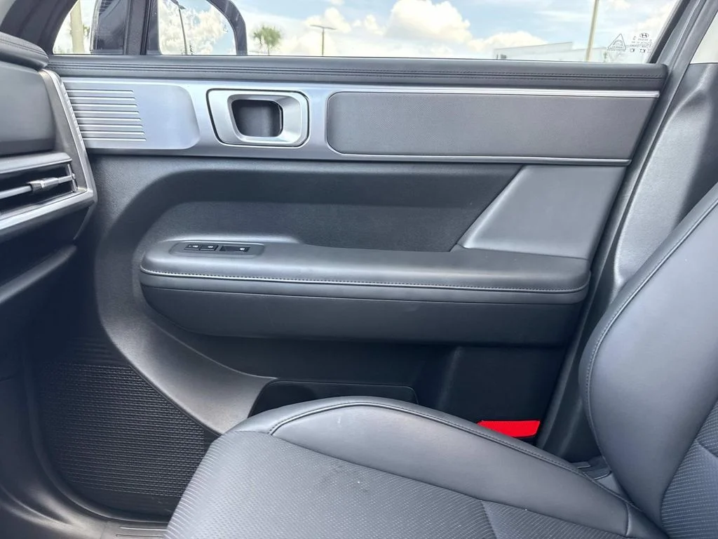2025 Hyundai Santa Fe XRT - Photo 29