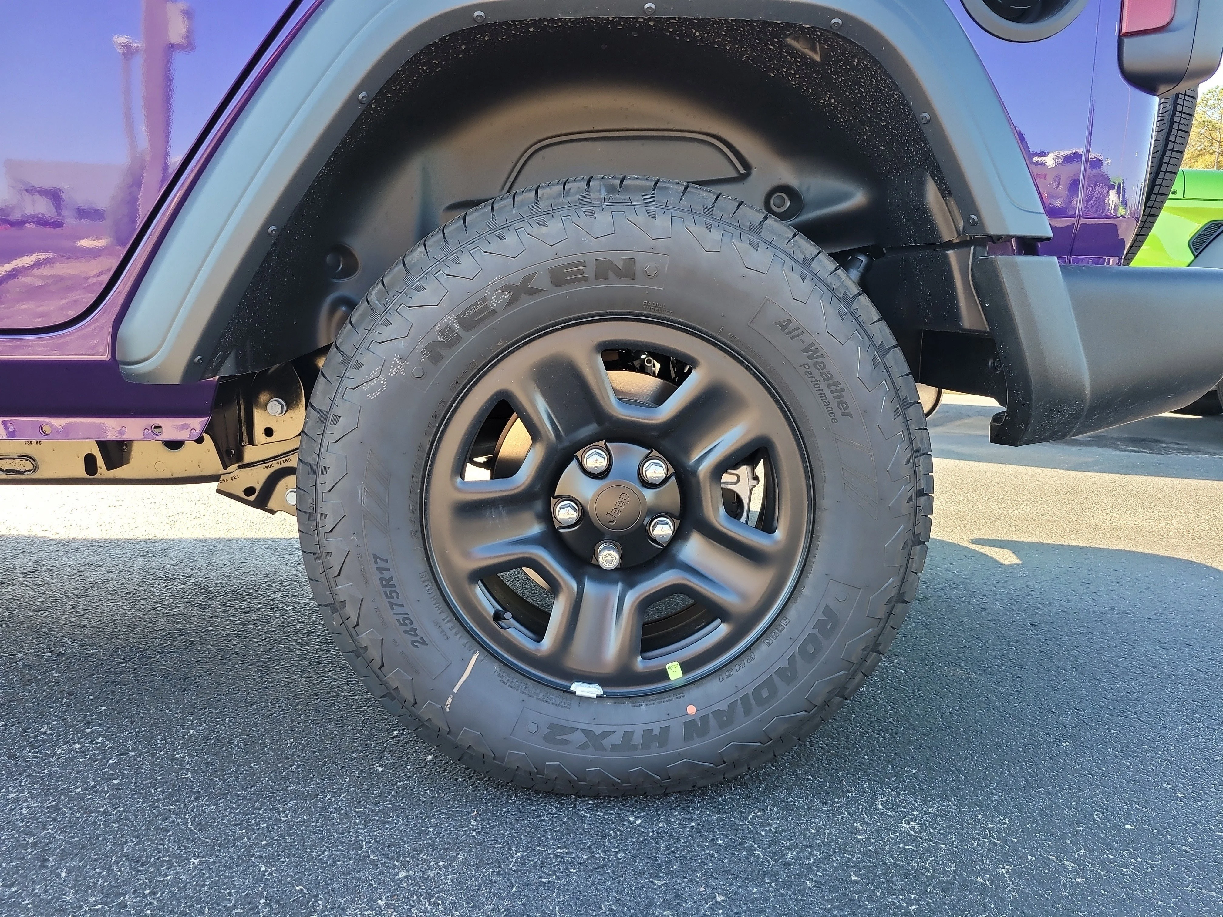 New 2026 Reign Jeep Sport image 9