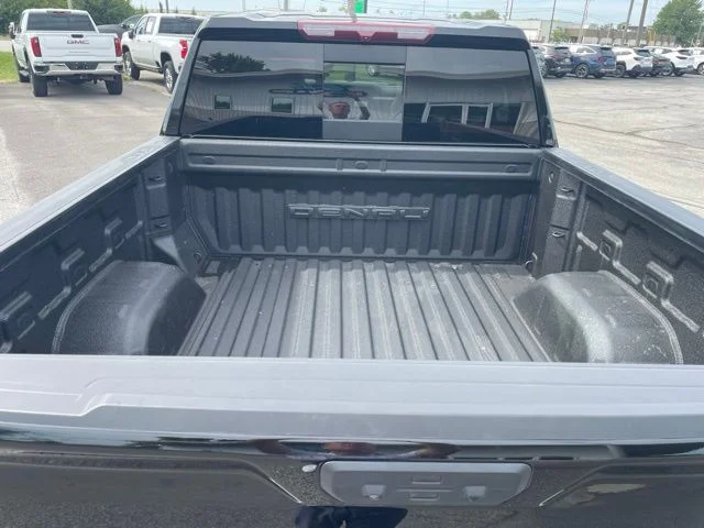 Used 2023 Black GMC Denali image 22