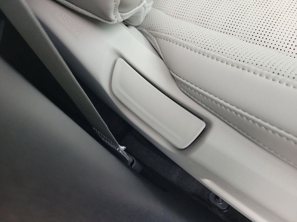 New 2026 Gray Kia S image 9