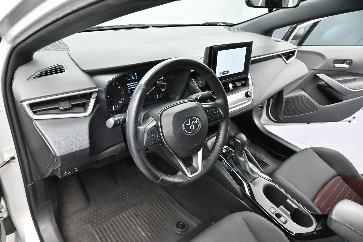 Used 2023 Silver Toyota SE image 12