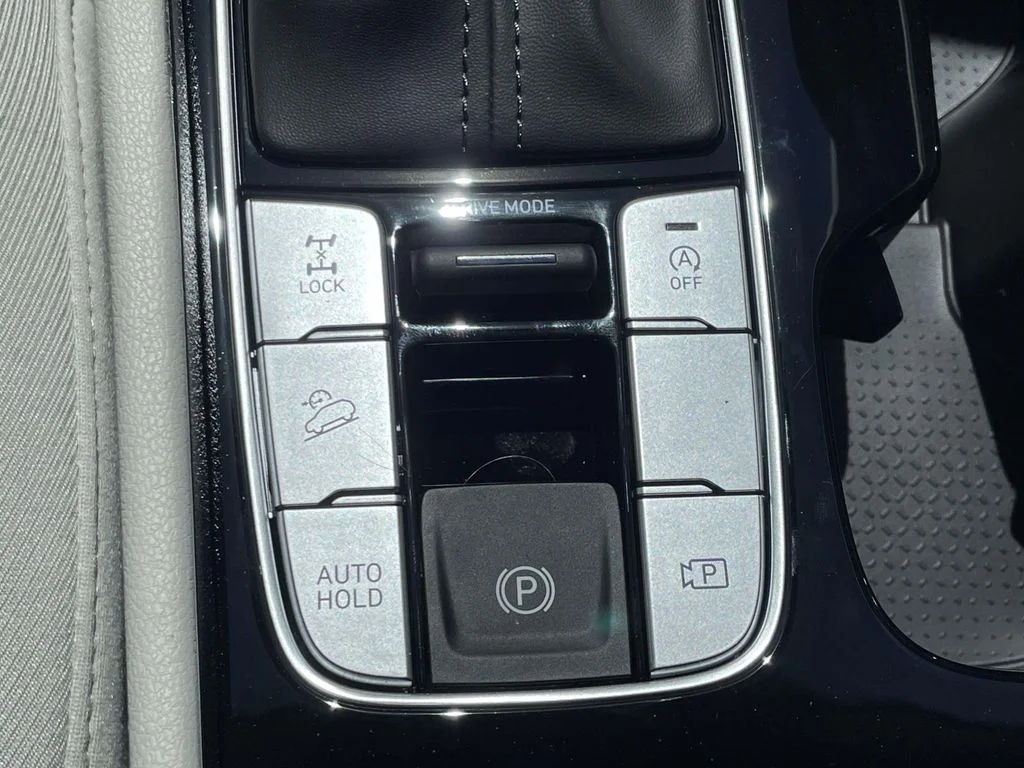 New 2026 Gray Hyundai SEL image 29