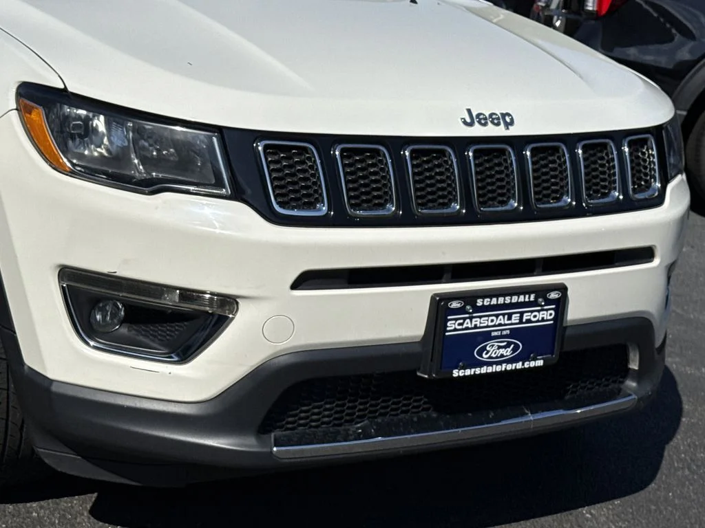 Used 2020 White Clearcoat Jeep Limited image 8
