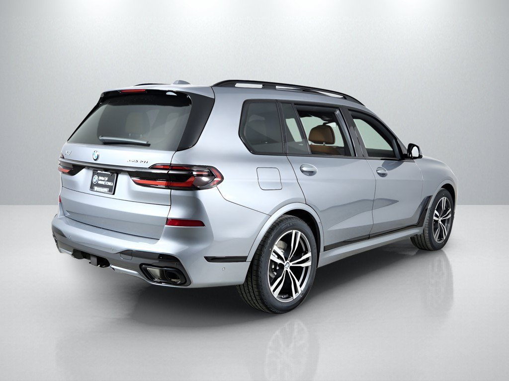 Used 2026 Skyscraper Grey Metallic BMW xDrive40i image 10