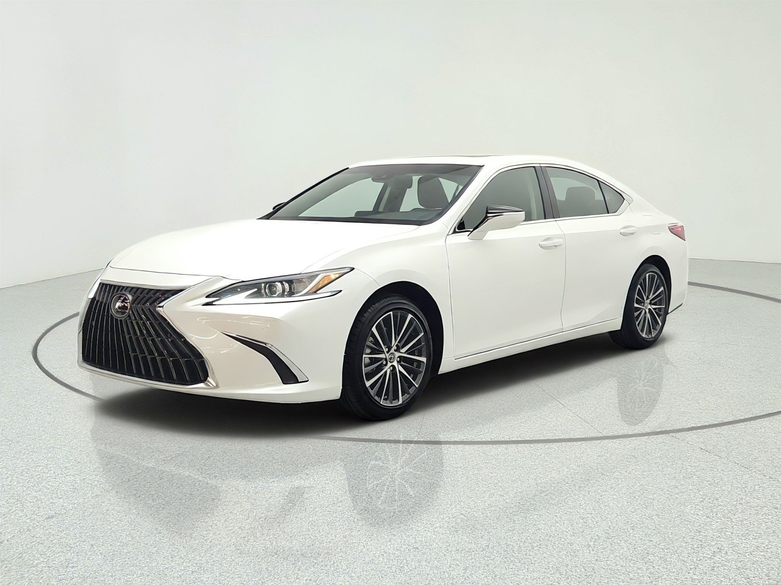 2025 Lexus ES