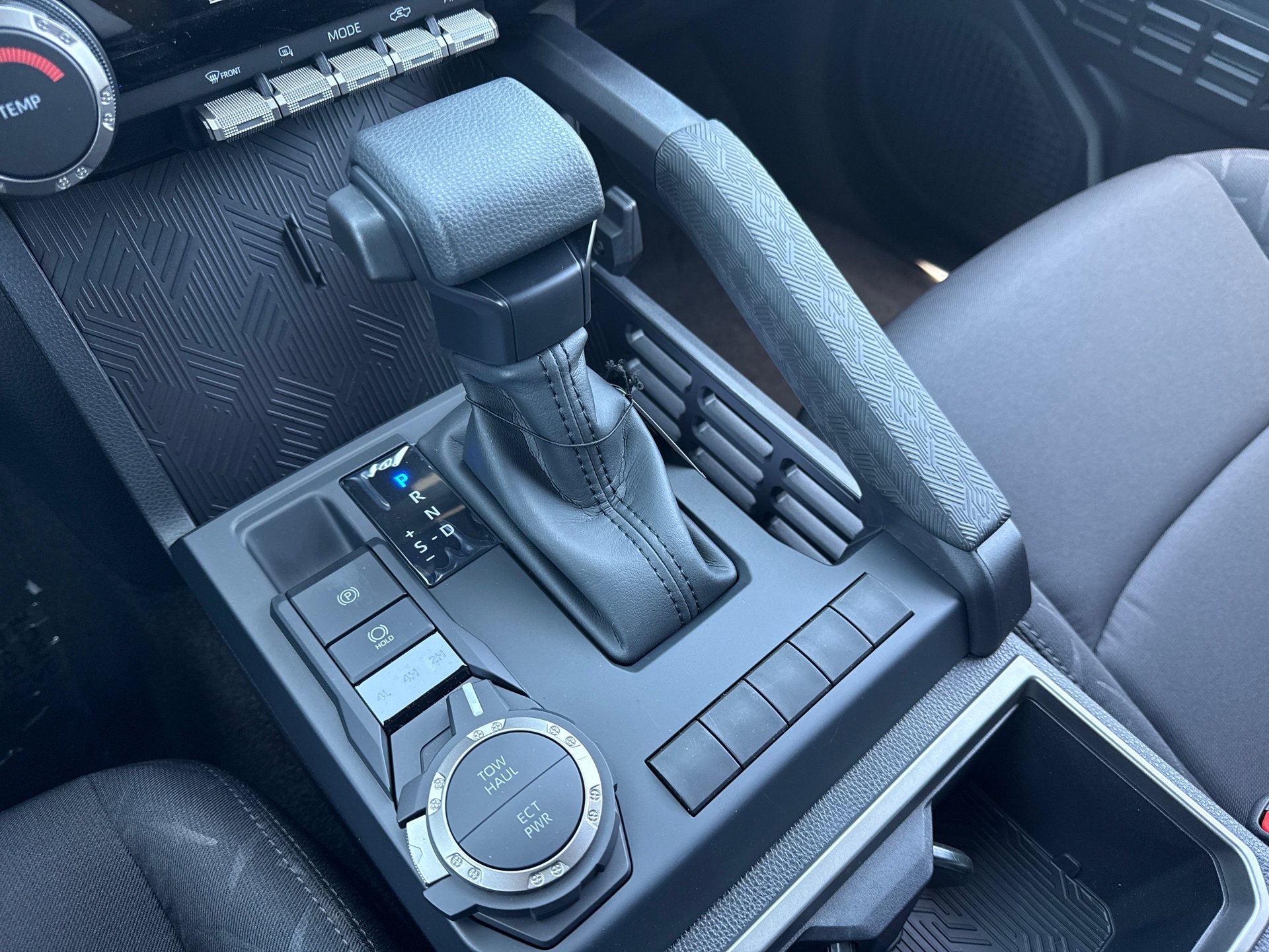 New 2026 Black Toyota  SR5 image 25