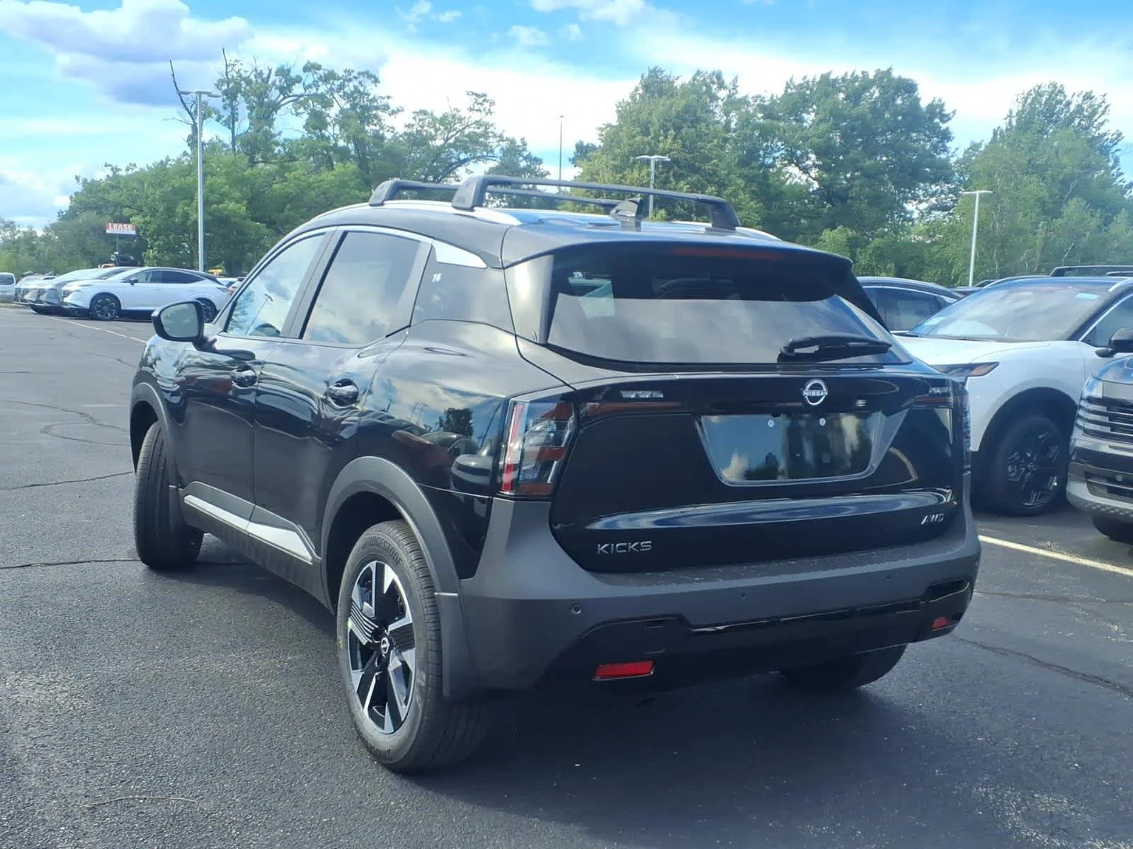 New 2026 Super Black Nissan SV image 4