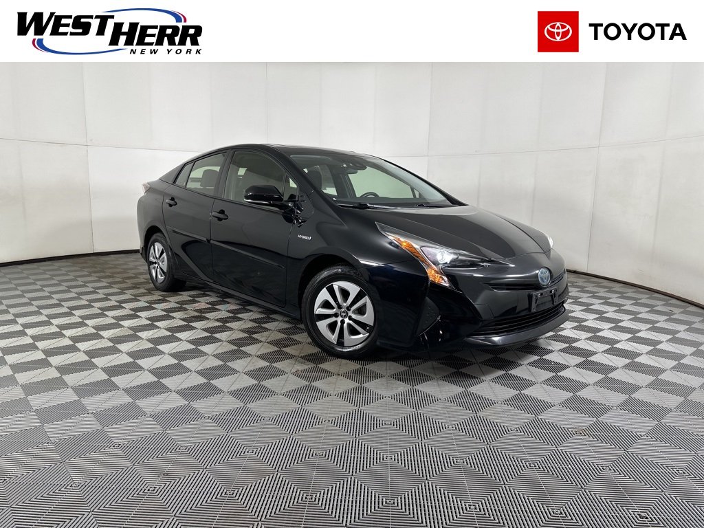 2016 Toyota Prius Three