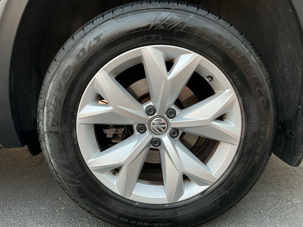 Used 2018 White Volkswagen 2.0T S image 28