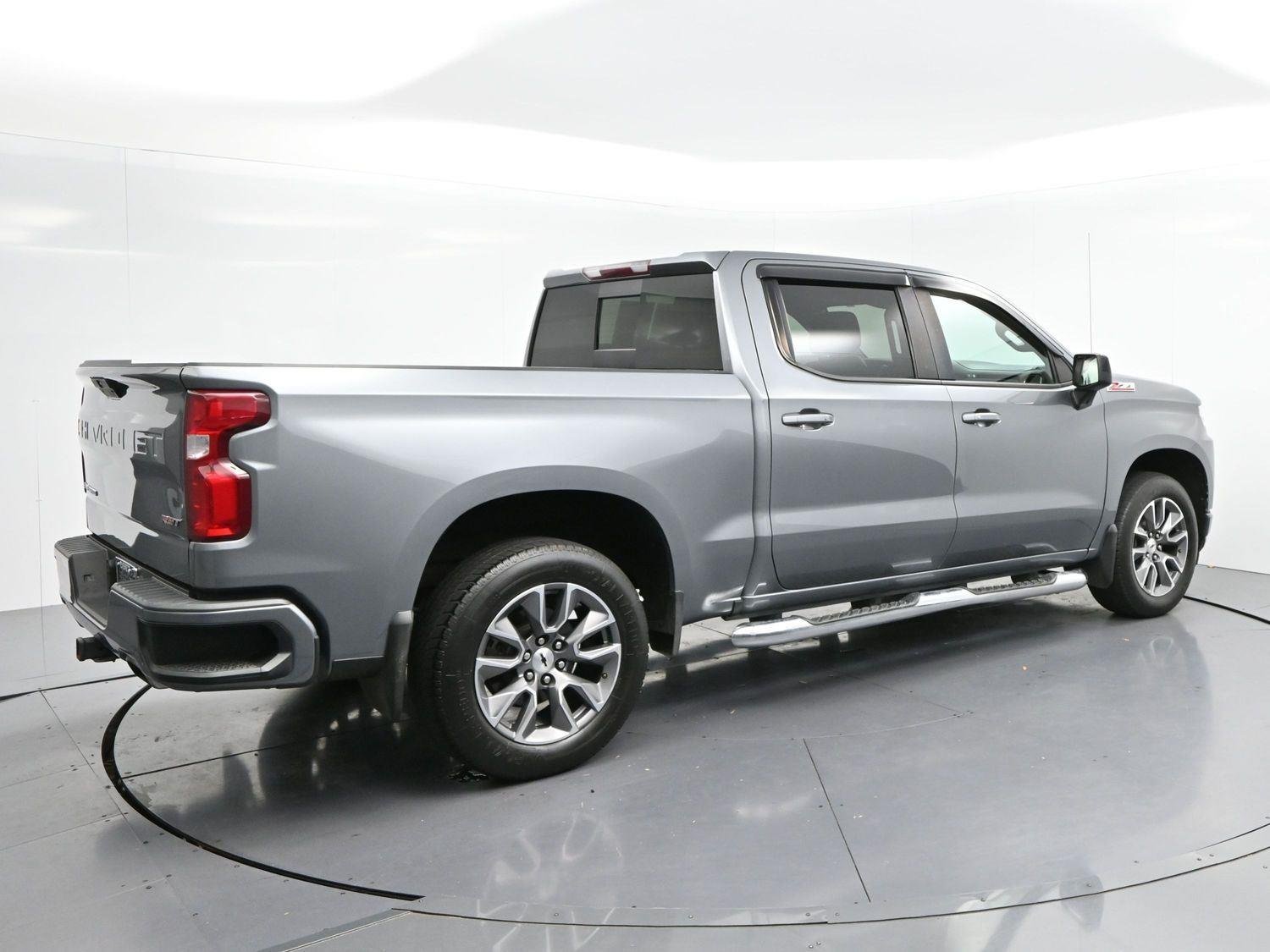 Used 2020 SATIN STEEL METALLIC Chevrolet RST image 7