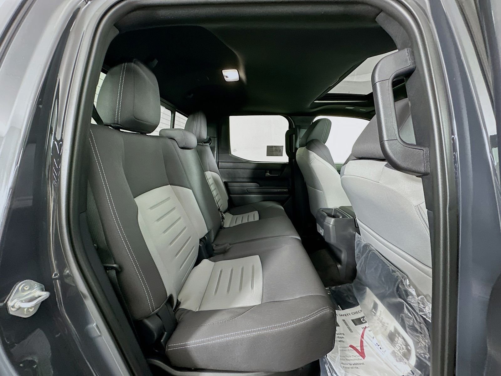 2025 Toyota Tacoma TRD Off Road - Photo 28