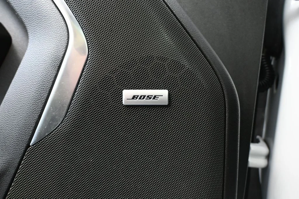 Used 2022 White Chevrolet RST image 24