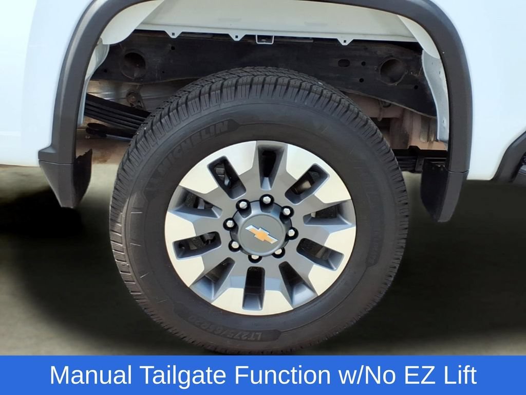 Used 2024 Summit White Chevrolet Custom image 42