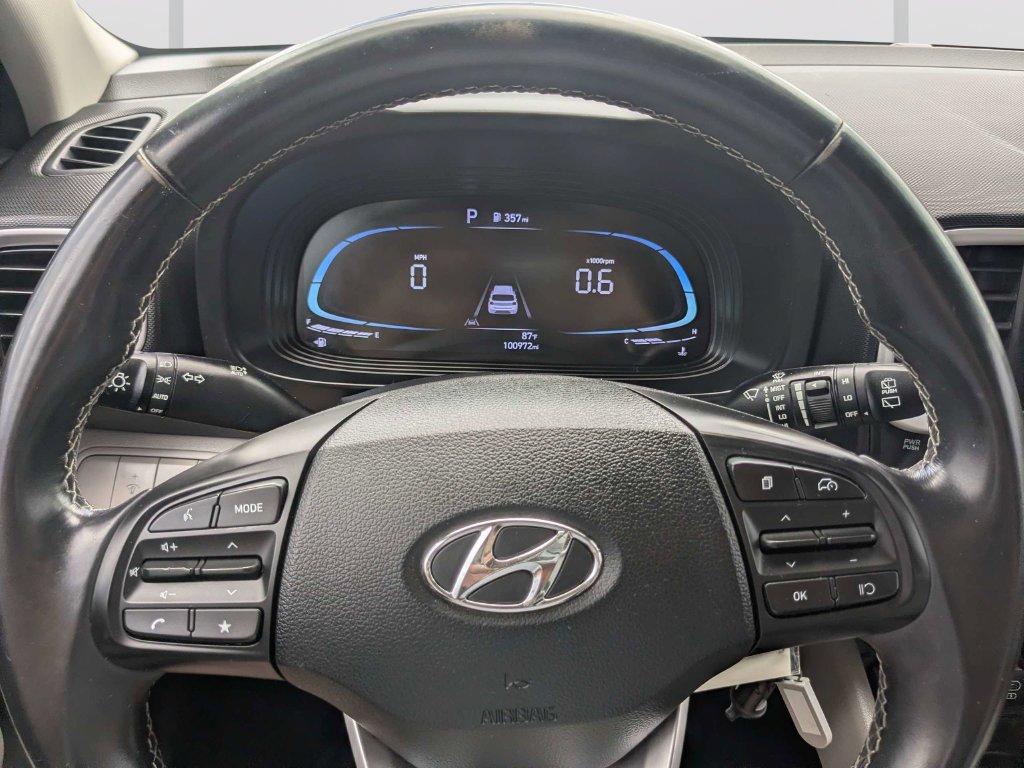 Used 2023 Gray Hyundai SEL image 32