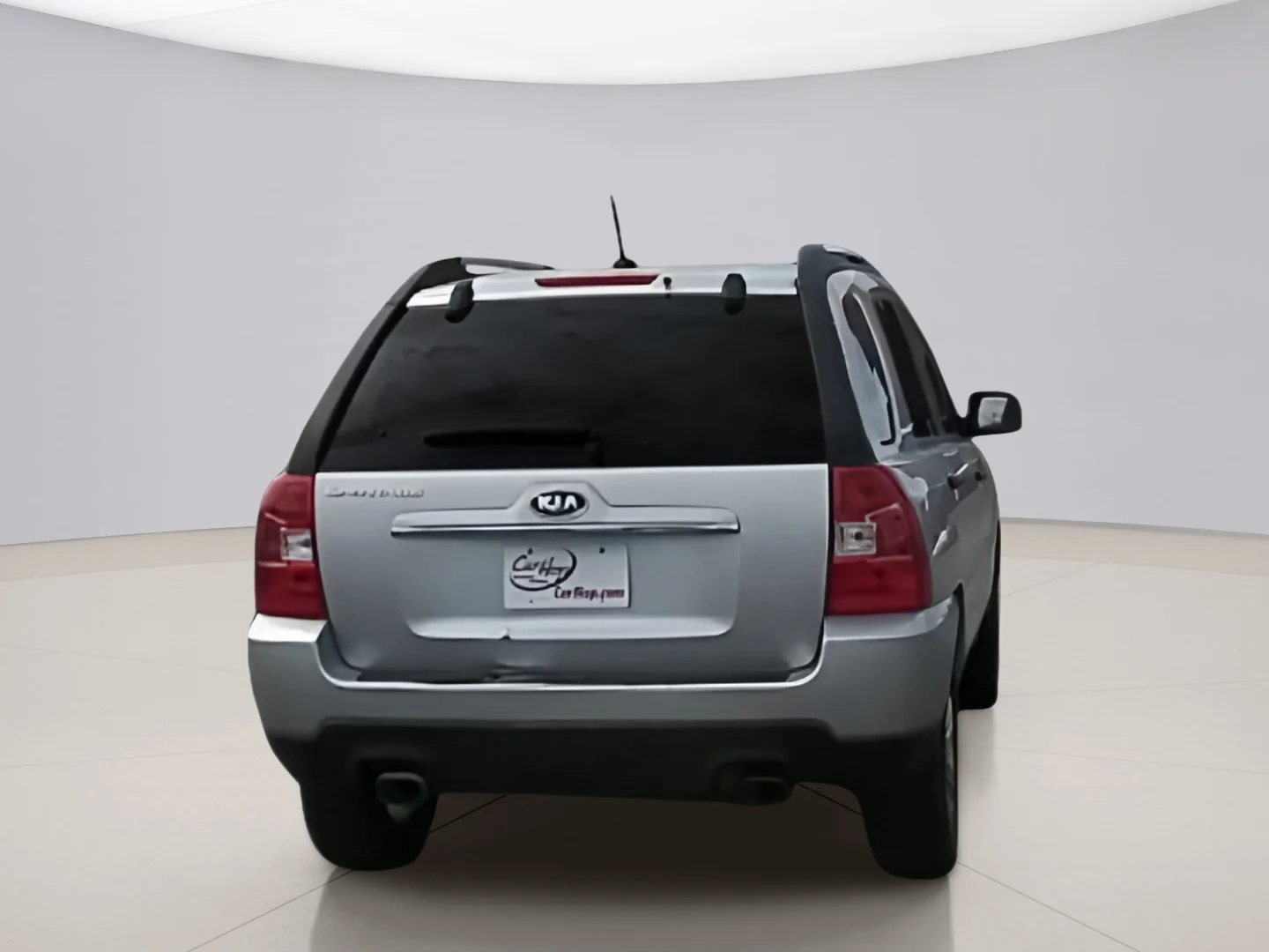 Used 2010 Silver Kia LX image 9