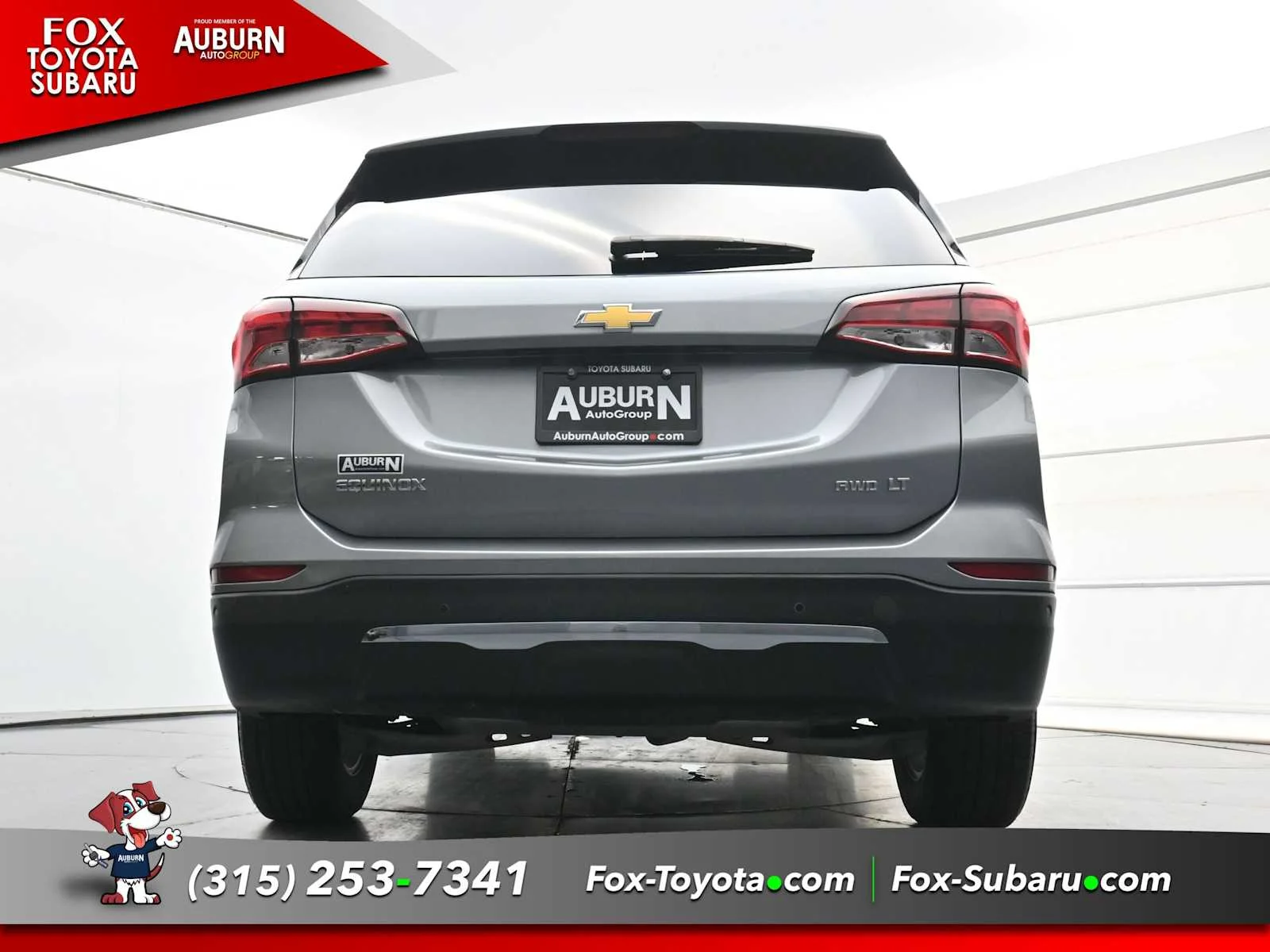 Used 2024 Sterling Gray Metallic Chevrolet LT image 21