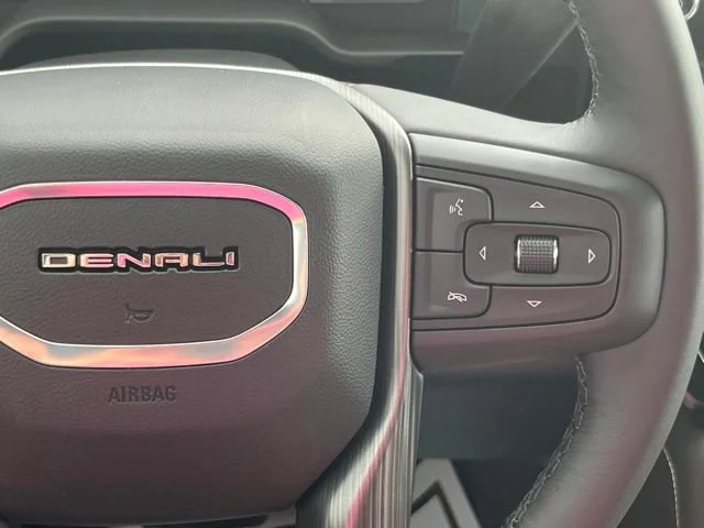 Used 2026 Onyx Black GMC Denali Ultimate image 30