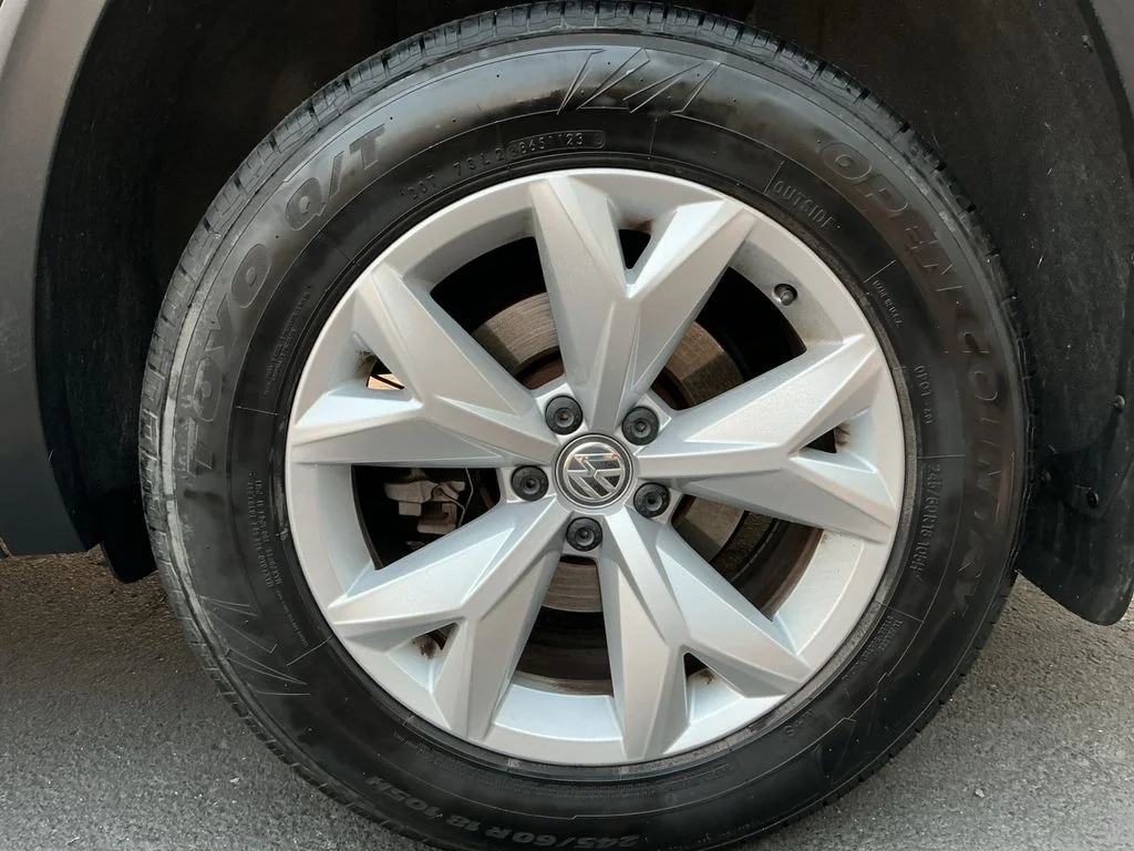 Used 2018 White Volkswagen 2.0T S image 28