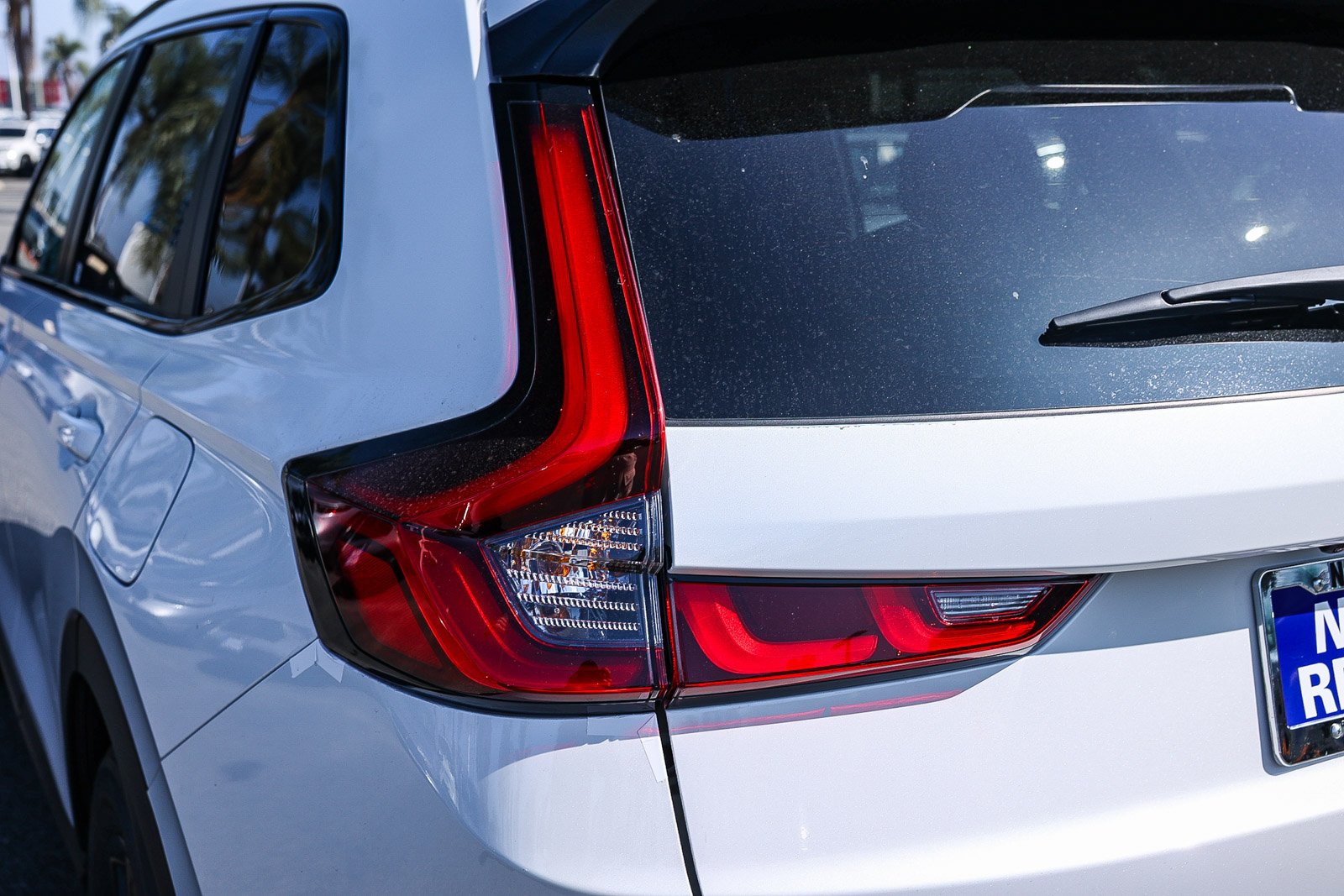 New 2026 Platinum White Pearl Honda Sport FWD image 7