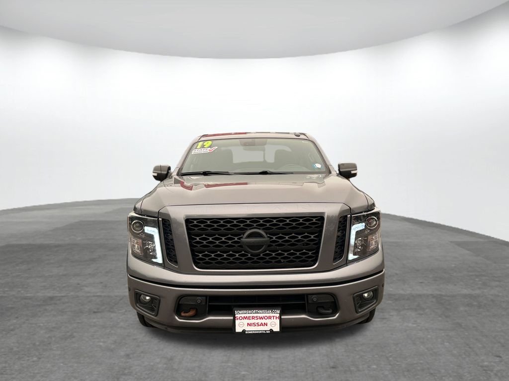 Used 2019 Gray Nissan SV image 4