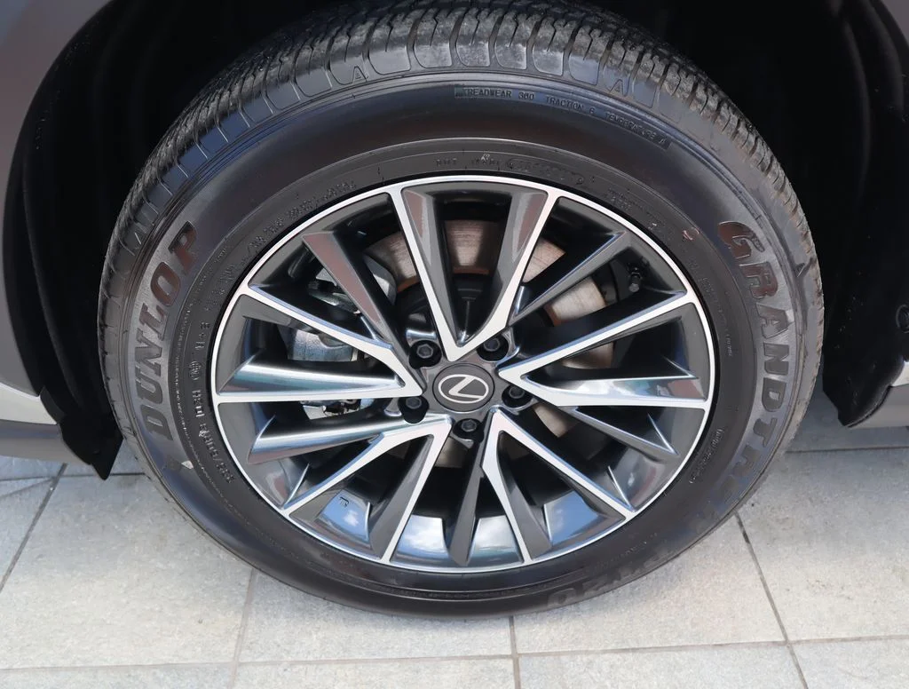 New 2026 Silver Lexus 450h+ Premium image 9
