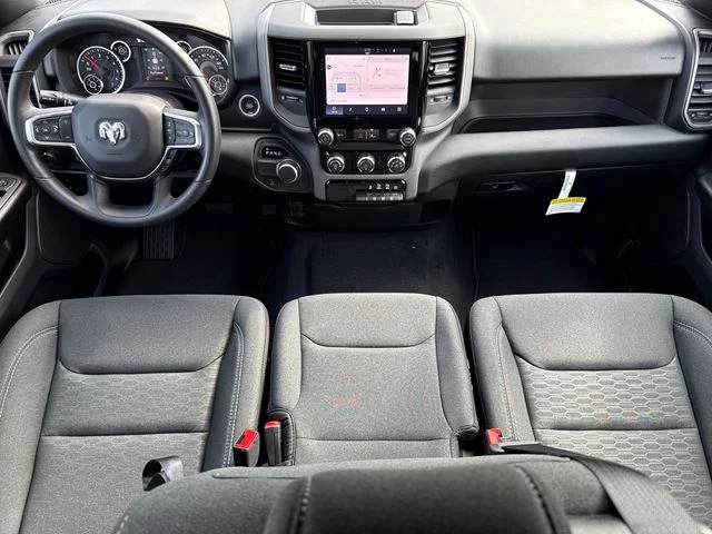 2026 RAM 1500 Express - Photo 12