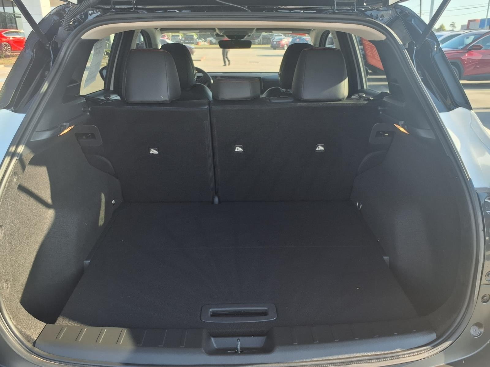 2026 Nissan Kicks photo 11 of 28