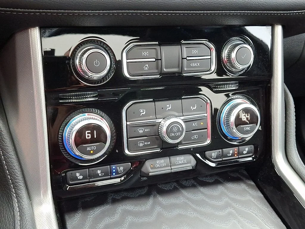 Used 2022 Gray GMC Denali image 16