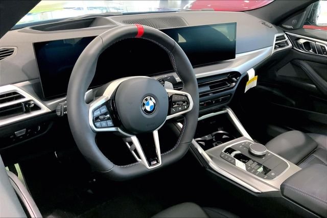 2026 BMW 4 Series M440i - Photo 8