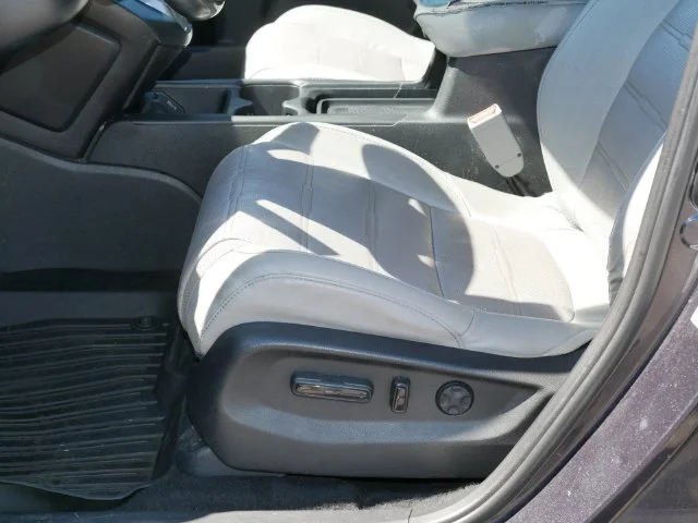 Used 2019 Gray Honda EX-L image 14