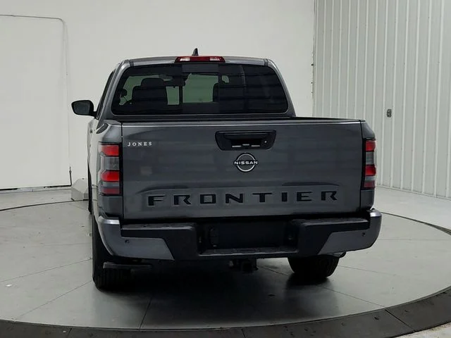 2026 Nissan Frontier SV - Photo 6
