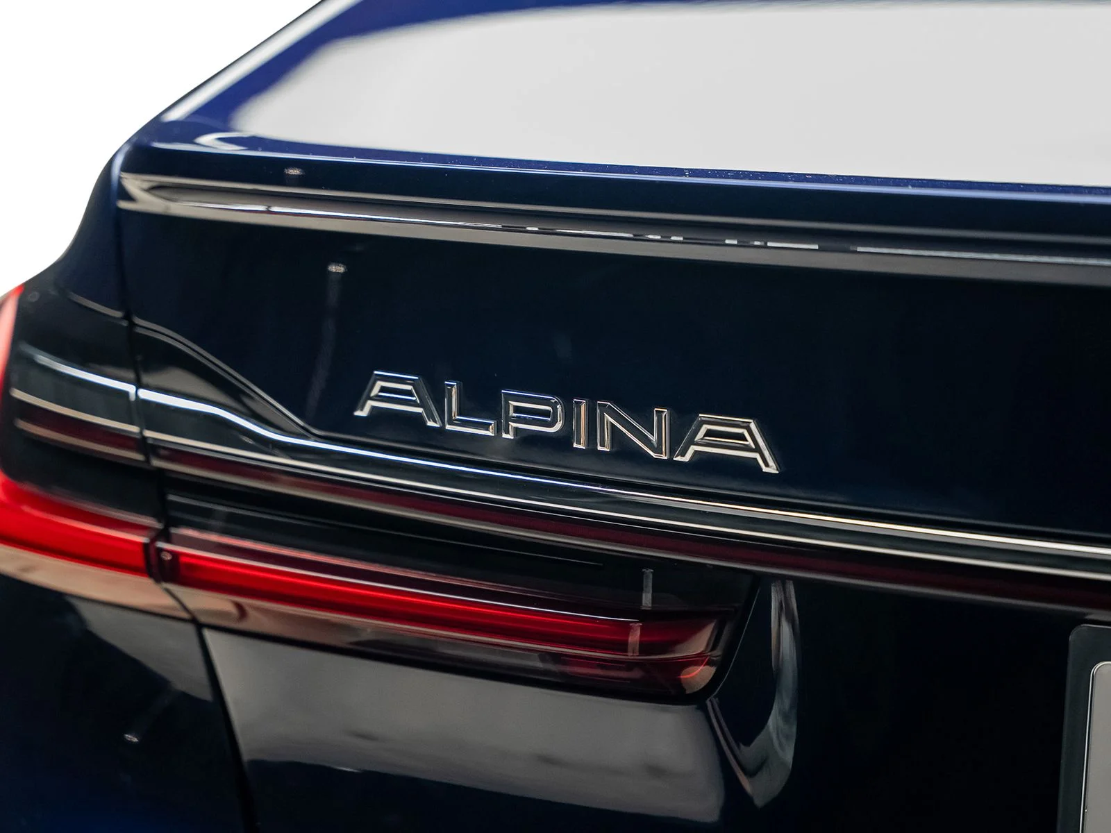 Used 2022 Blue BMW ALPINA B7 xDrive image 17