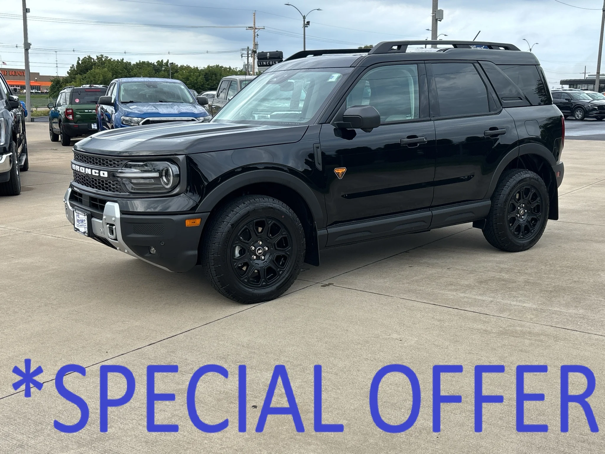 New 2026 Shadow Black Ford Badlands® image 23