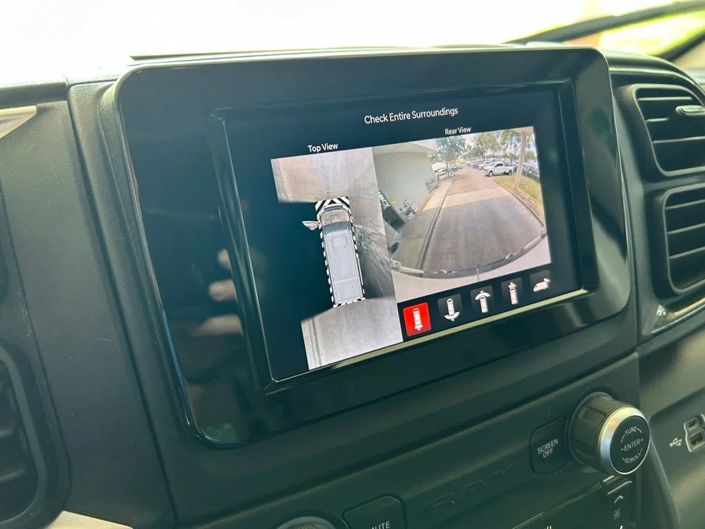 Used 2022 White Ram High Roof image 10
