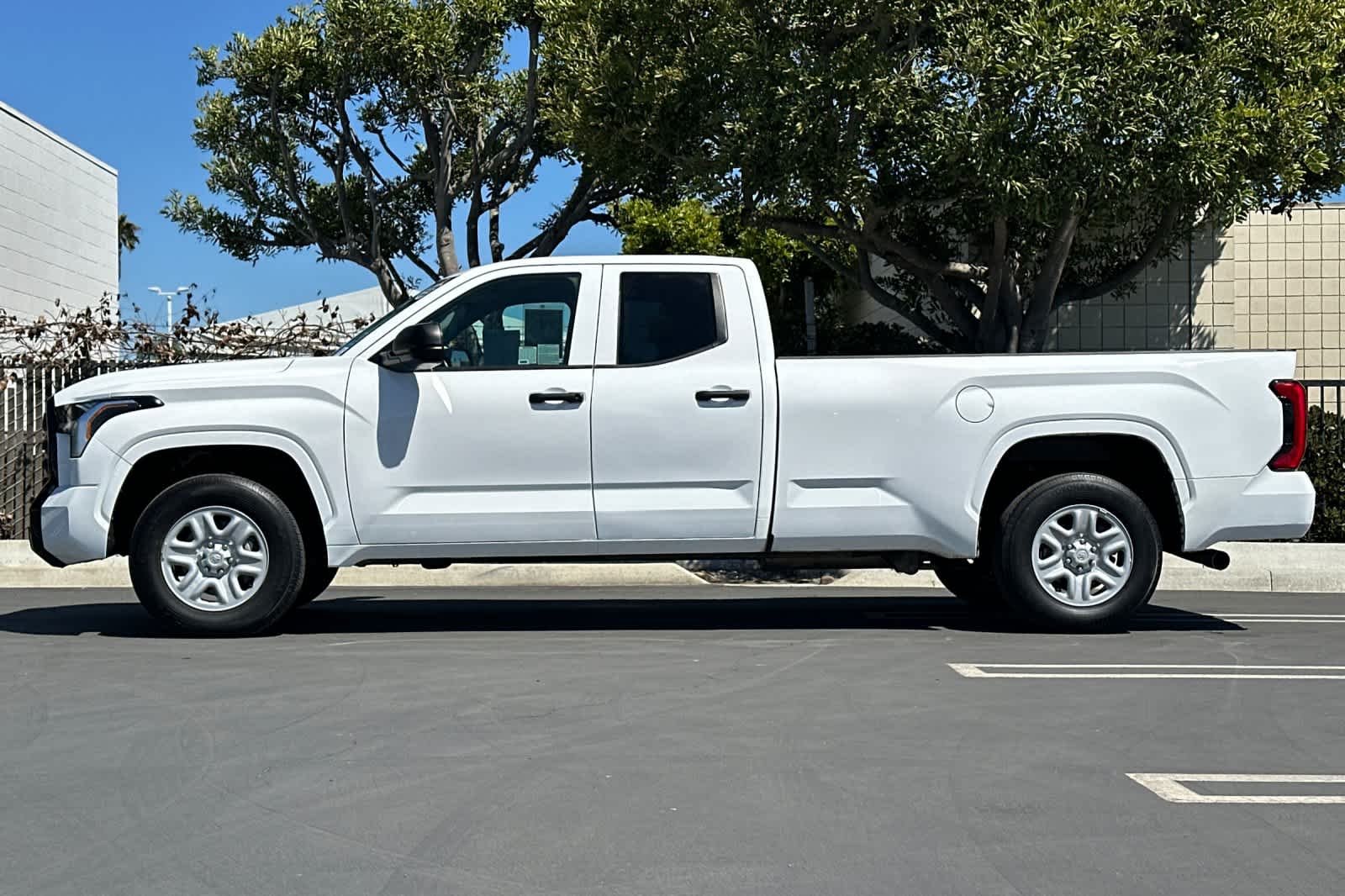 Used 2023 Ice Cap Toyota SR image 7
