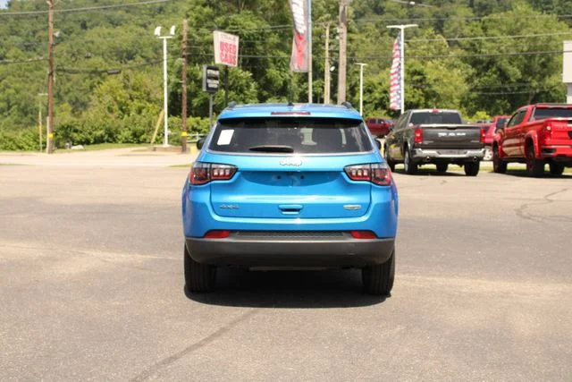 Used 2023 Blue Jeep Latitude Lux image 5